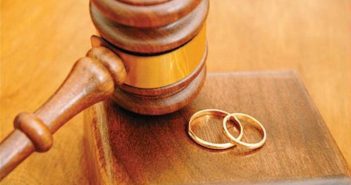 Assegno divorzile dovuto all’ex moglie se percepisce una pensione minima