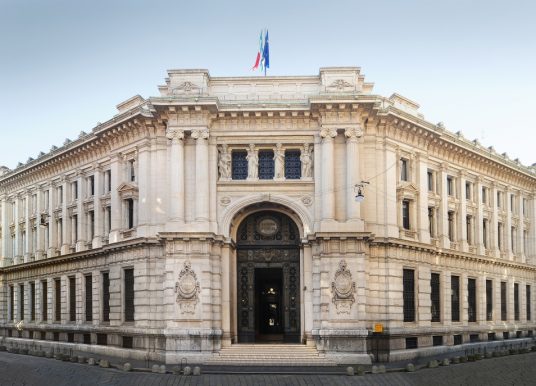Concorso Banca d’Italia 2022 per 60 laureati: requisiti, prove e domanda