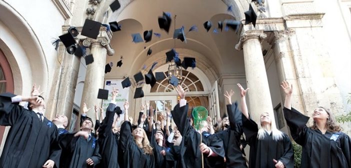 Detrazione affitto studenti fuori sede 2018, requisiti e spese ammissibili