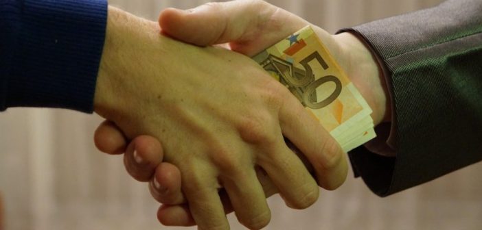 Whistleblowing: ecco come segnalare illeciti commessi da colleghi