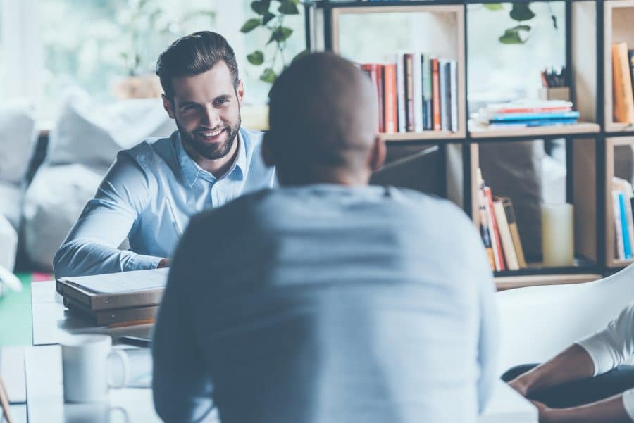 Il colloquio conoscitivo di lavoro: cos'è e come funziona - Lavoro e ...