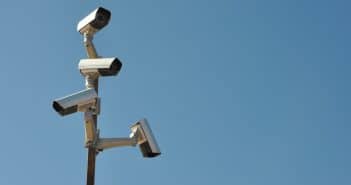 Controllo a distanza dei lavoratori e sicurezza sul lavoro, va allegato il DVR