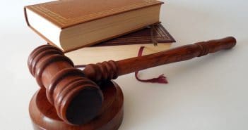 Riscatto della laurea: il diritto decade dopo 10 anni