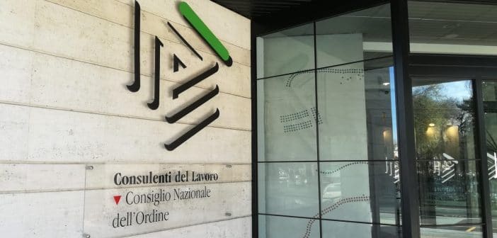Decreto semplificazioni: abolito il Libro Unico del Lavoro telematico