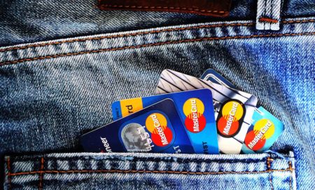 PostePay Inps Card: accredito pensione, voucher, NASpI e altri servizi