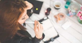 Smart Working: vantaggi e svantaggi di lavorare da casa