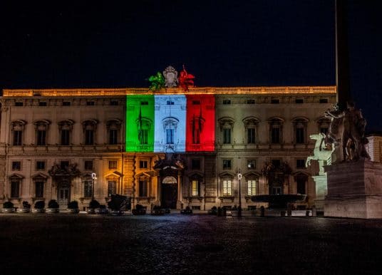 Tirocini solo per persone in difficoltà, la Consulta ha bocciato i vincoli: i dettagli