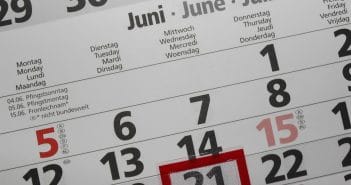 Giorni feriali, festivi e prefestivi in busta paga